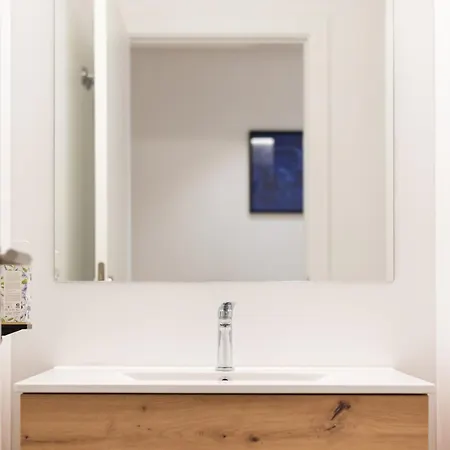 The Haus Alegria Apartment