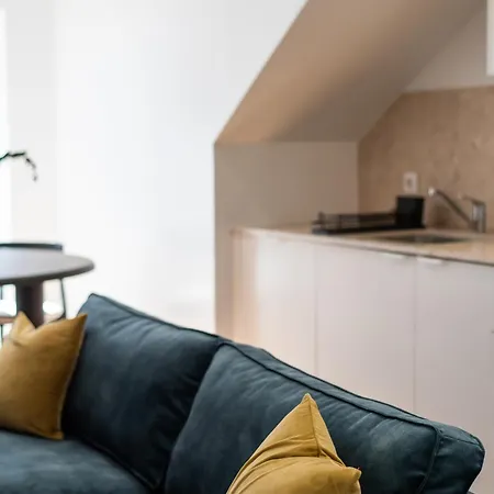 The Haus - Alegria * Lisboa